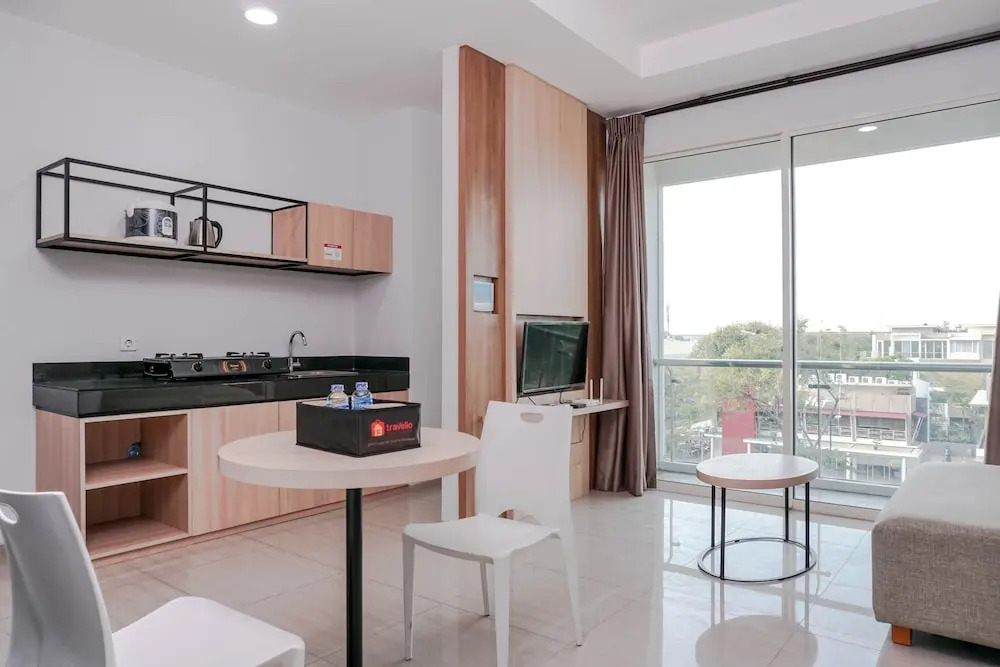1Br Luxury Citra Lake Suites Apartment