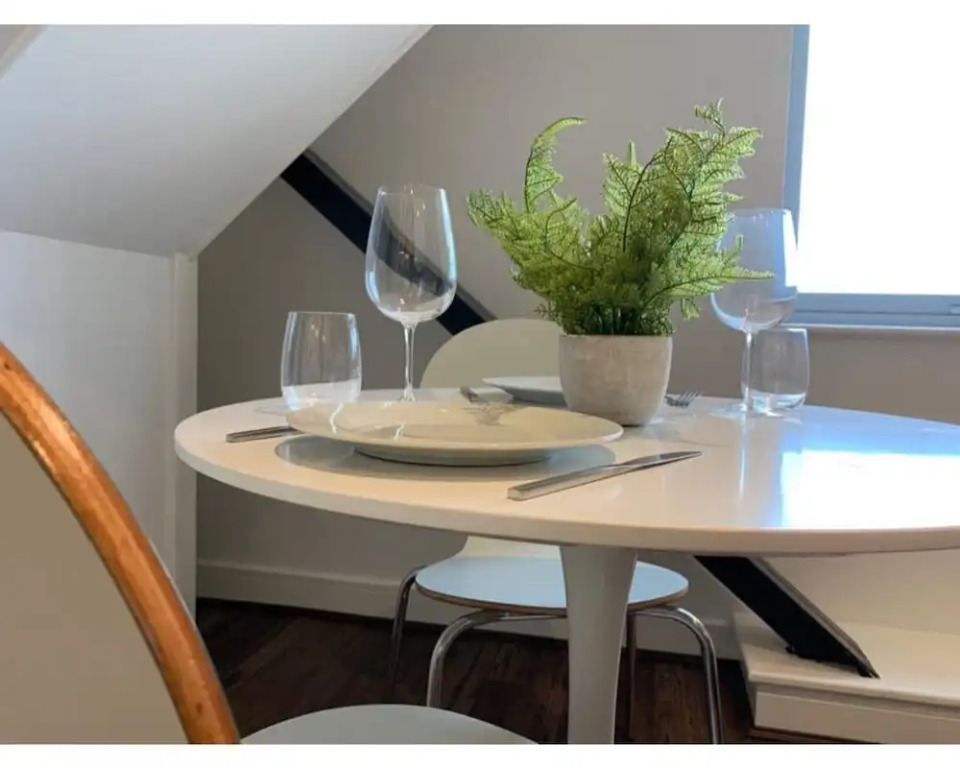 Stylish City Living by Ondemand Property