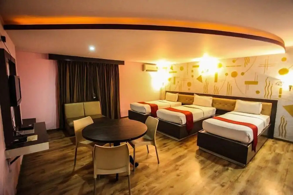 Seashell Residency & Restaurant