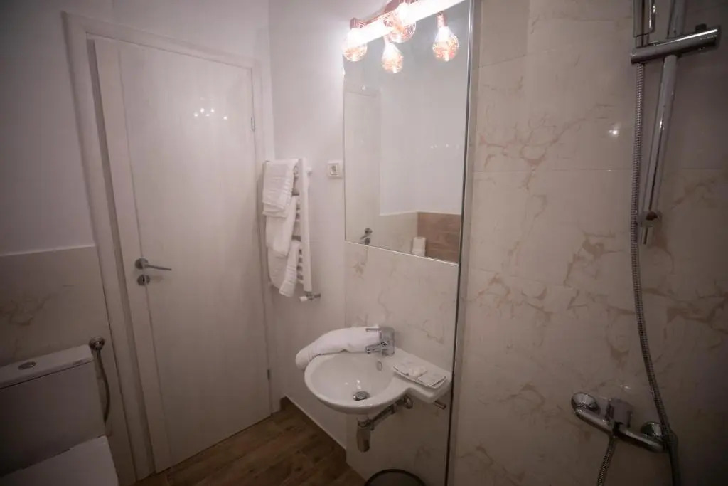 Urban 7 Residence
