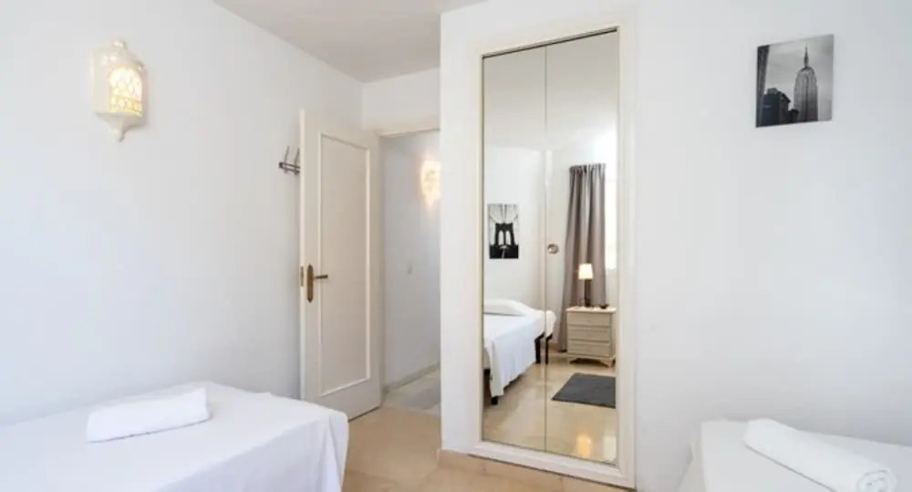 Apartment - 2 Bedrooms with Pool and WiFi - 107868