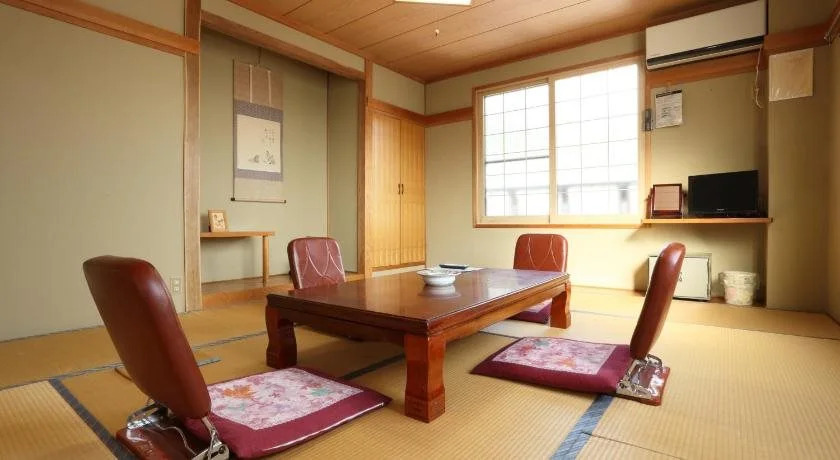 Restaurant And Minshuku Resort Inn Chiharu