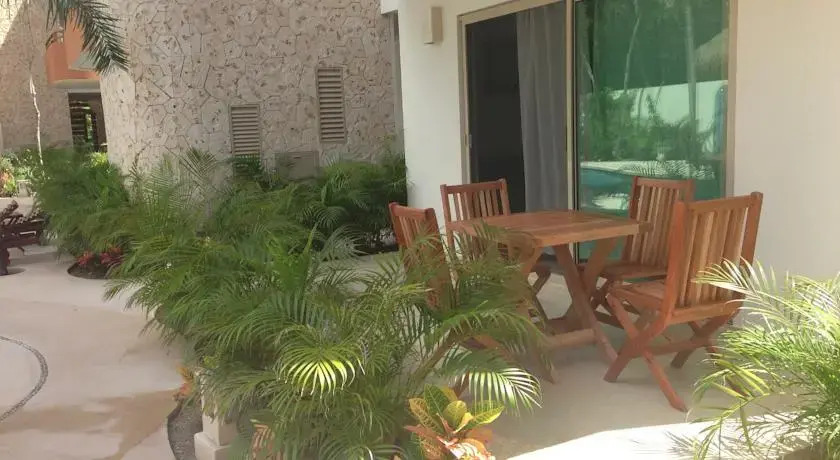 Aldea Zama Condo 104