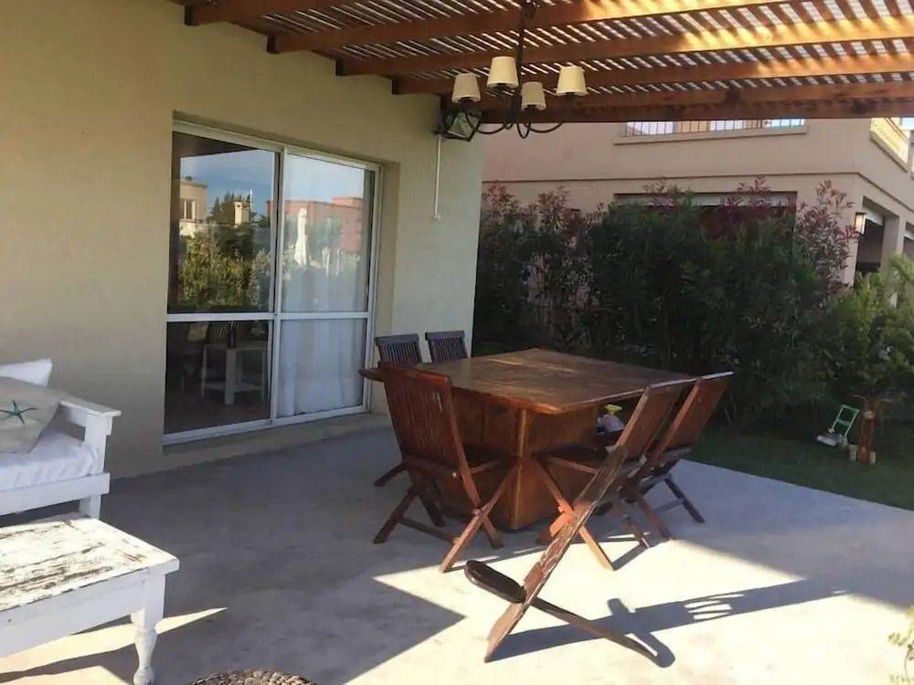 Casa en Garin