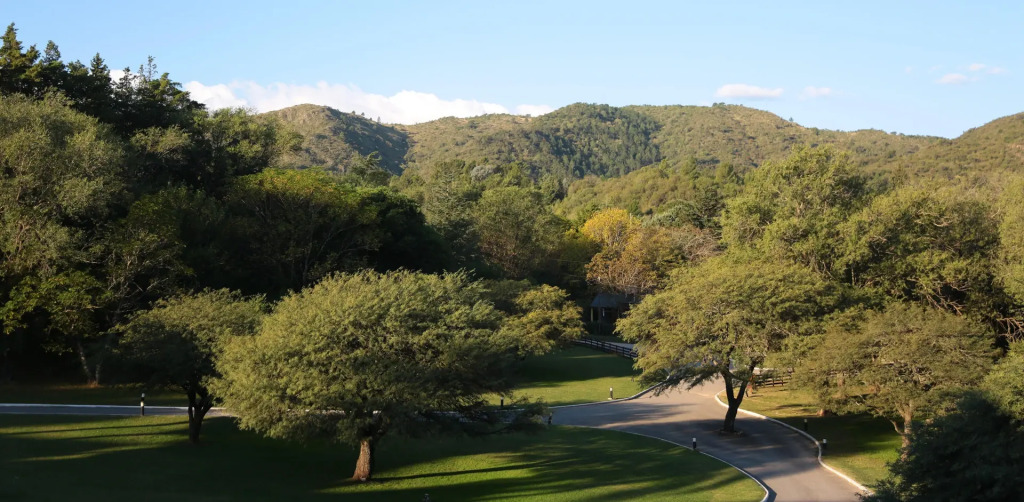 Howard Johnson Hotel & Spa Villa General Belgrano