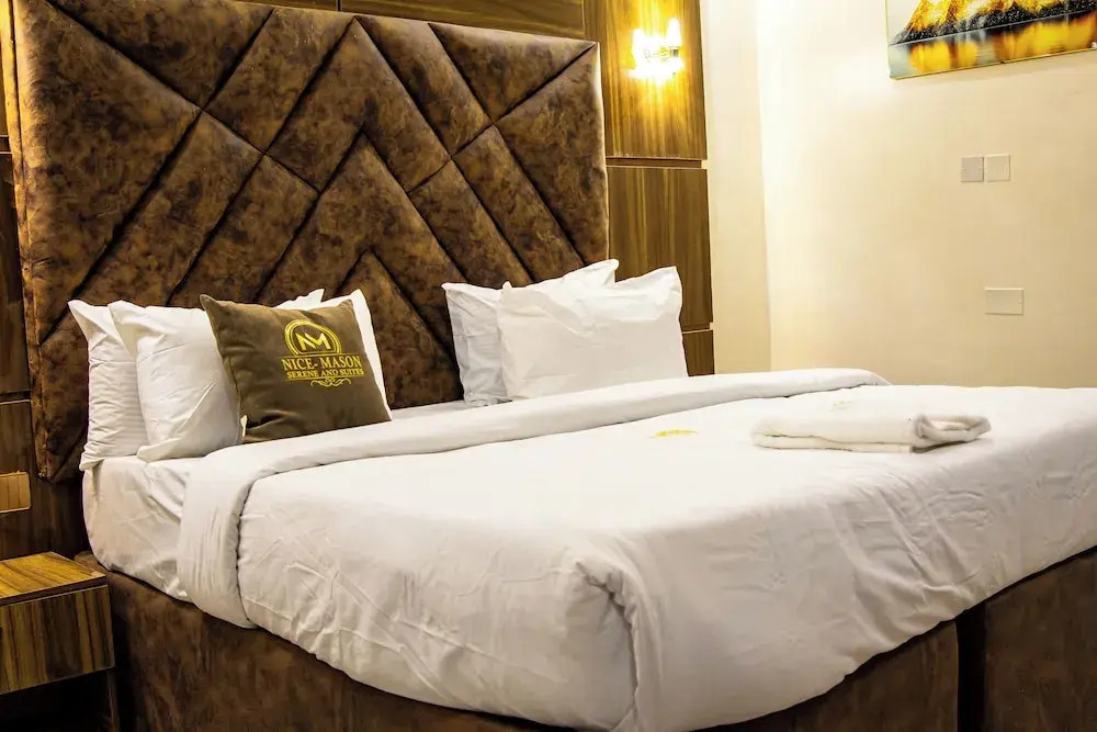 Nice-mason Serene and Suites