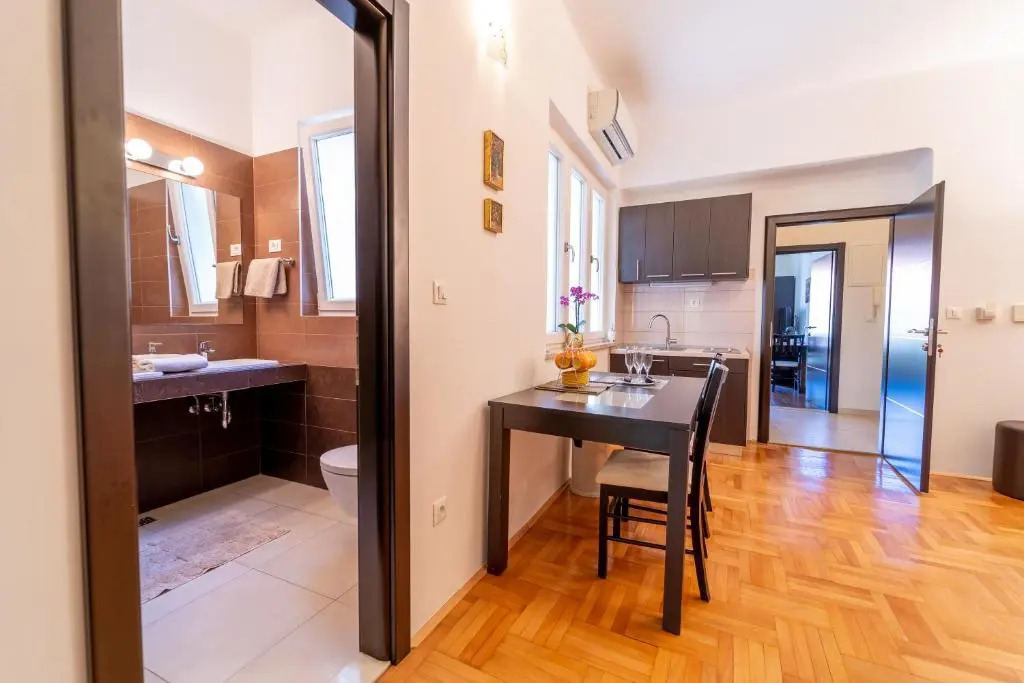 Apartments Naja