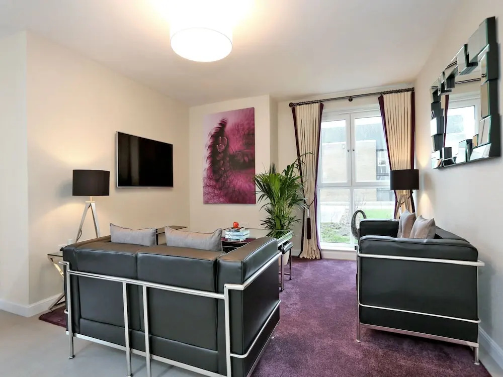 Comfortable Aberdeen Home Just Minutes From the Airport