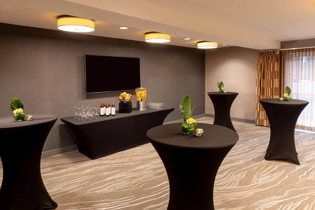 Silver Cloud Hotel - Seattle University of Washington District