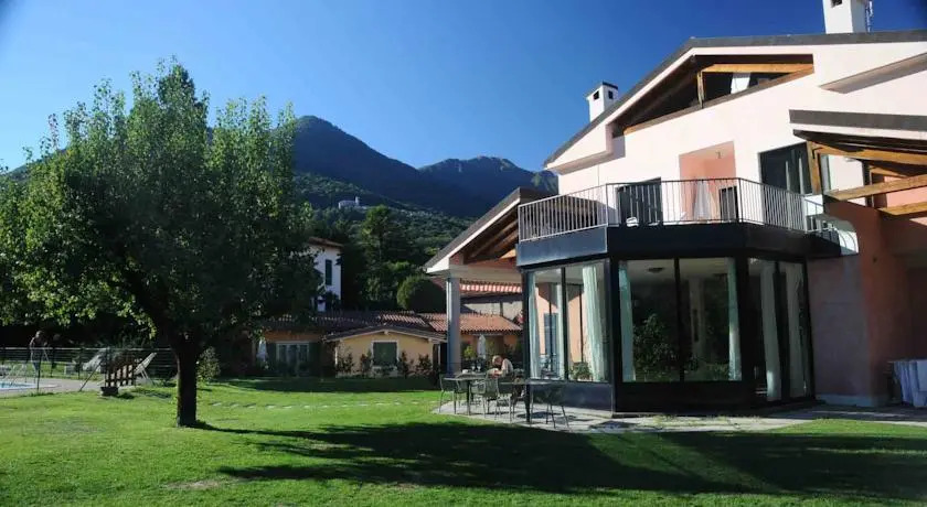 Villa Costantina with heated POOL