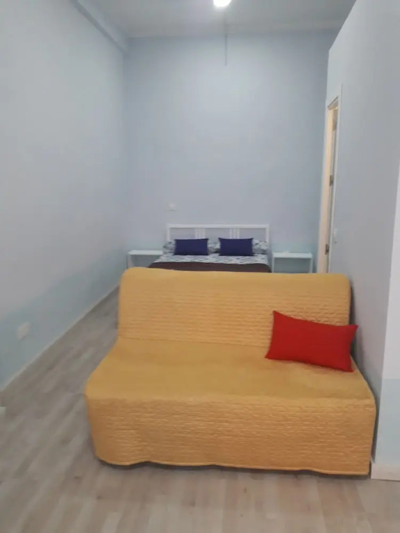 White Goose Apartment in Madrid