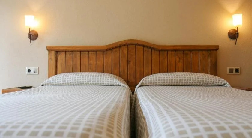 Hostal Les Roquetes