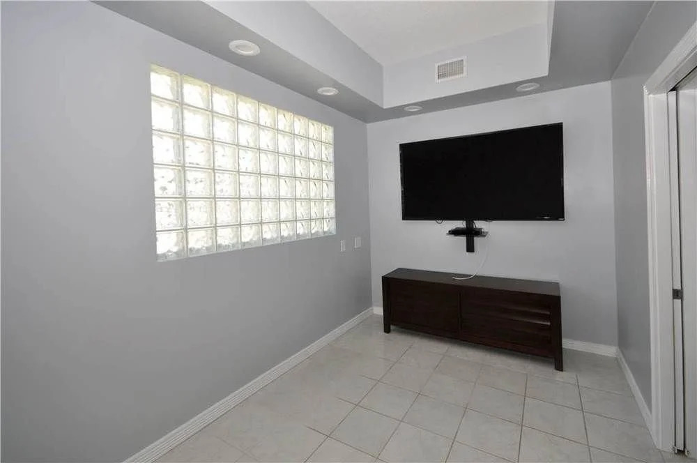 Flagler Seascape 4 Br home by RedAwning