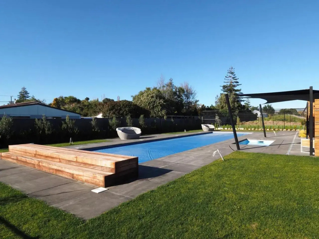Pinot Longbox - Martinborough Holiday Home