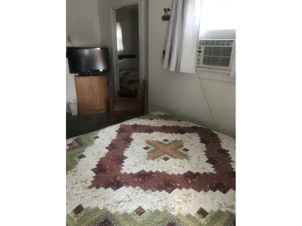 Chalet Motel