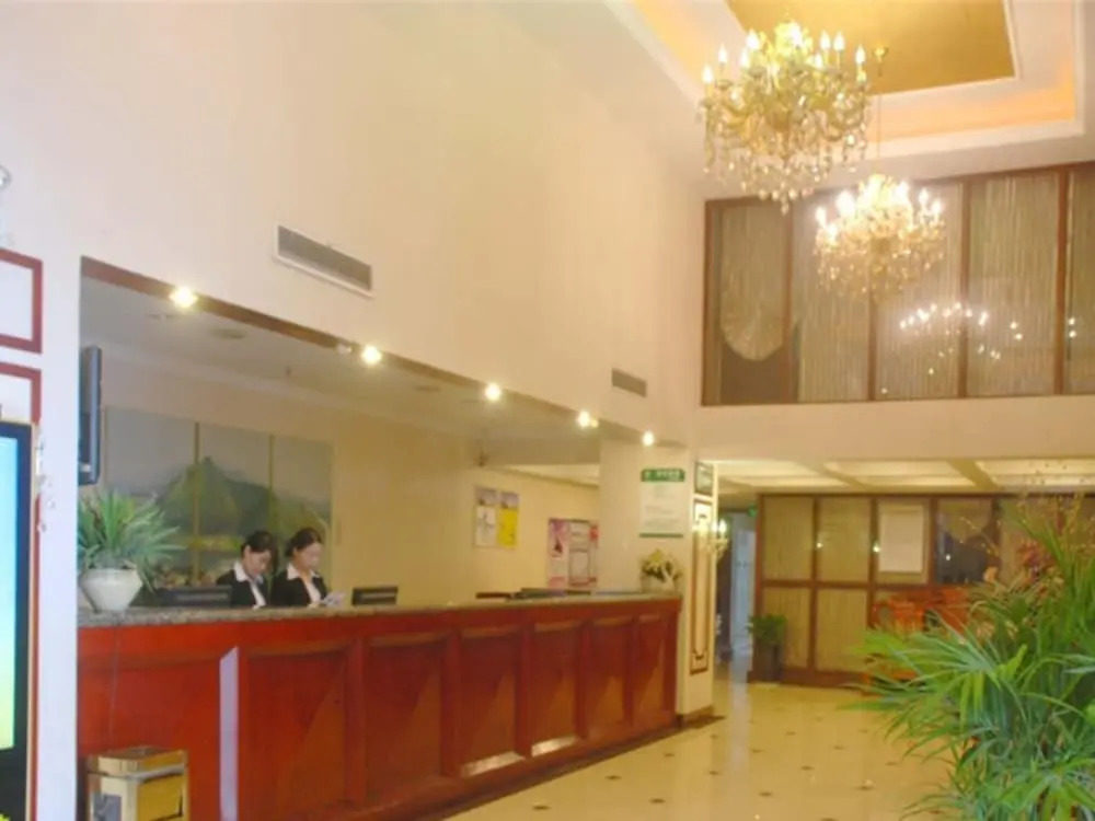 GreenTree Inn Chizhou Guichi District South Changjiang Road Express Hotel