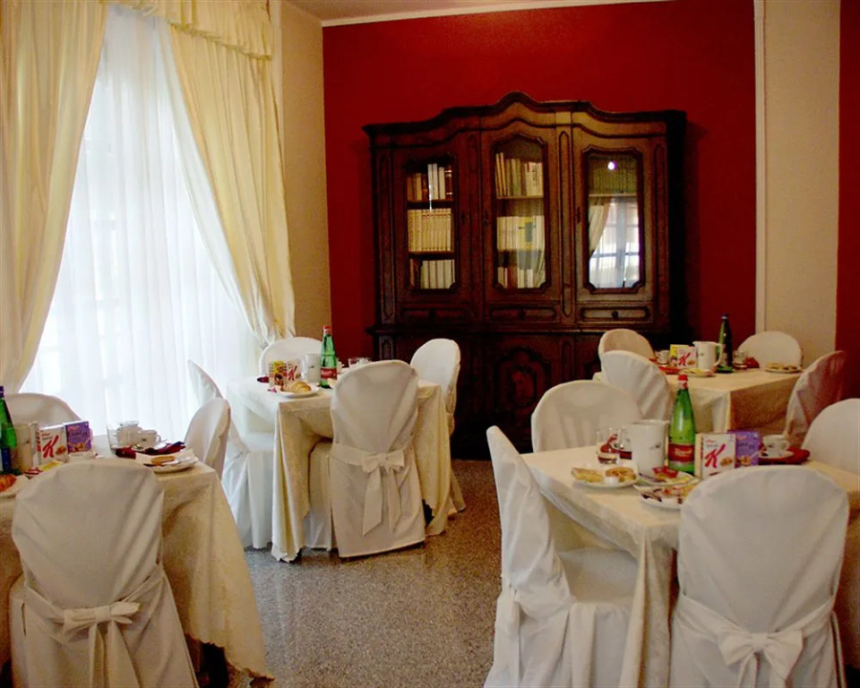Green Park Hotel