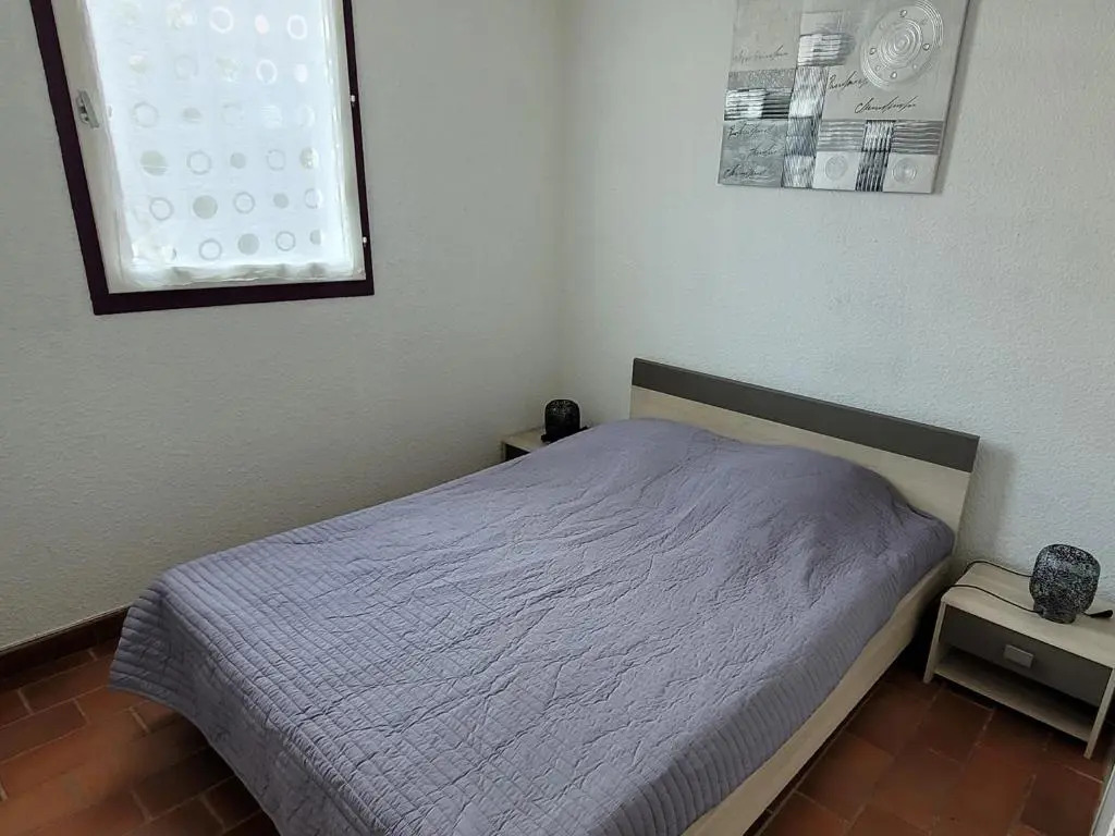 Appartement Sète, 2 Pièces, 6 Personnes - Fr-1-338-49