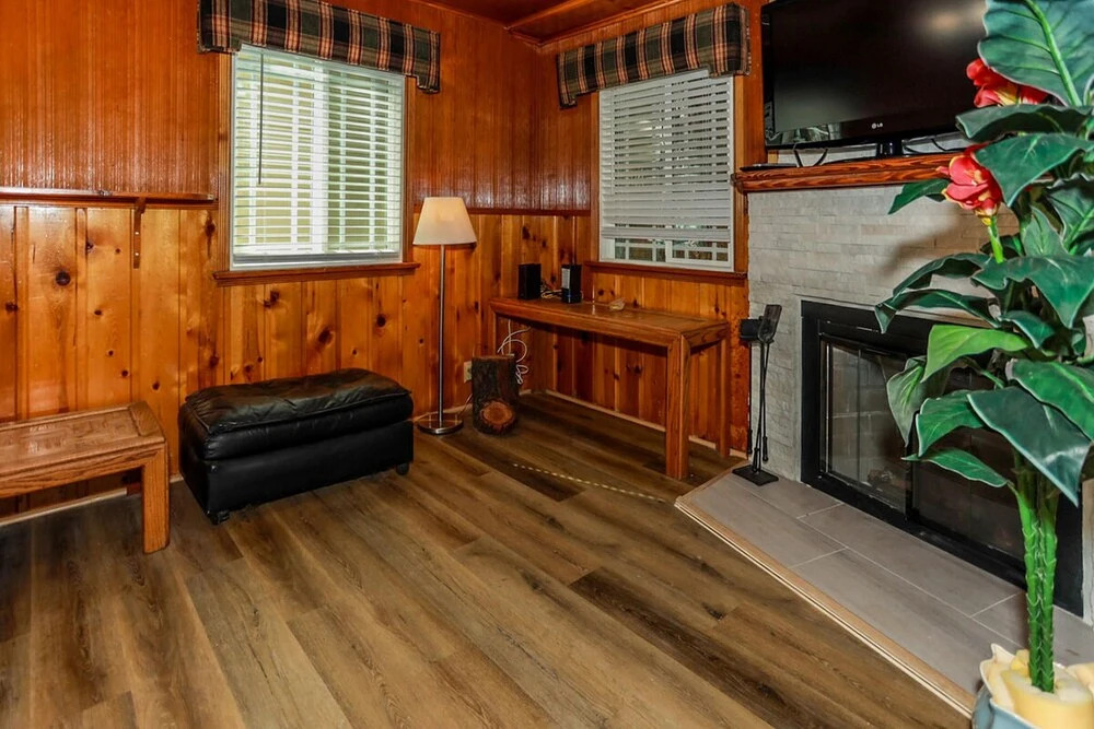 Wren Retreat-1922 by Big Bear Vacations