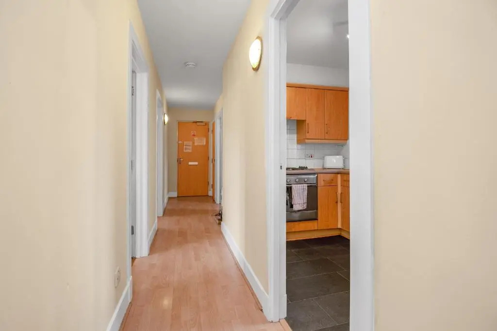 Edinburgh City Center Coady Apartment SLEEPS 5 FREE CAR PARK SPACE
