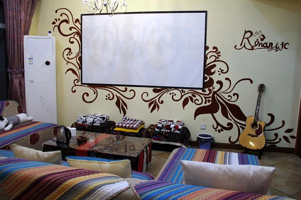 Chongqing Romantic Youth Hostel