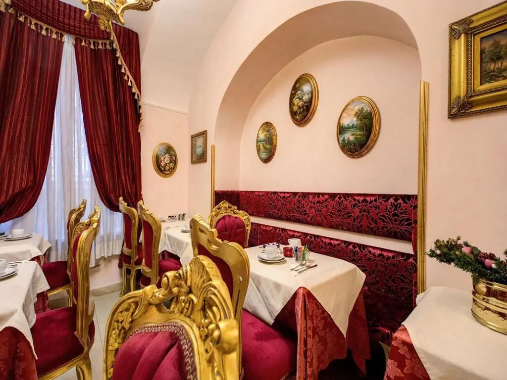 Domus Colosseo Hotel