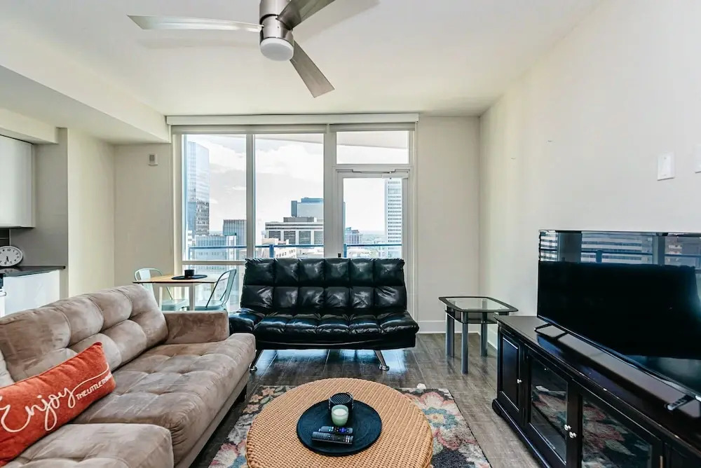1 Bedroom Apartment in Uptown Charlotte