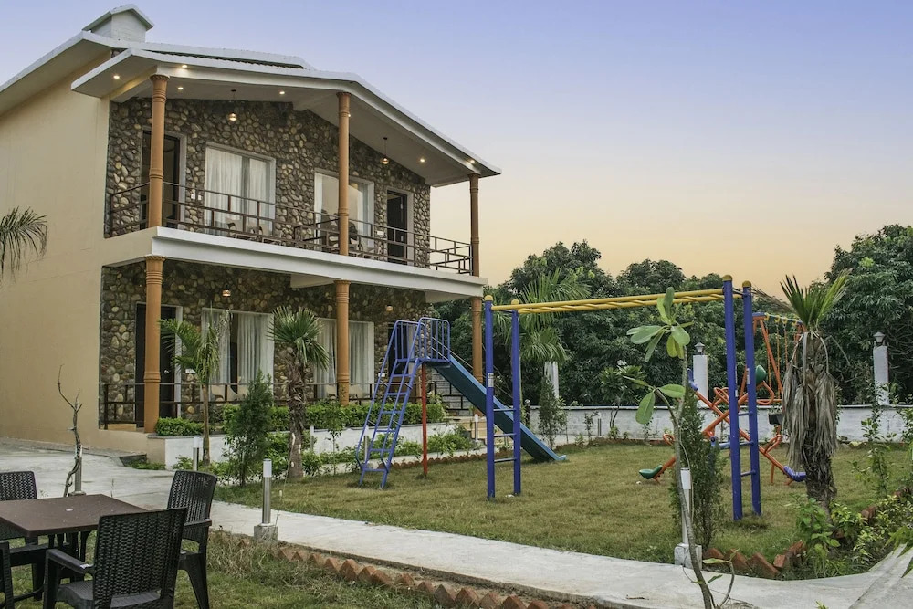 Corbett Green Retreat Resort