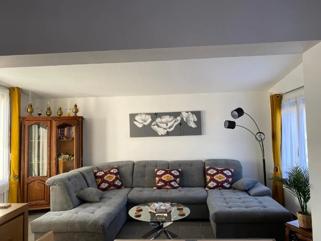 Logement Calme Et Spacieux Avec Terrasses