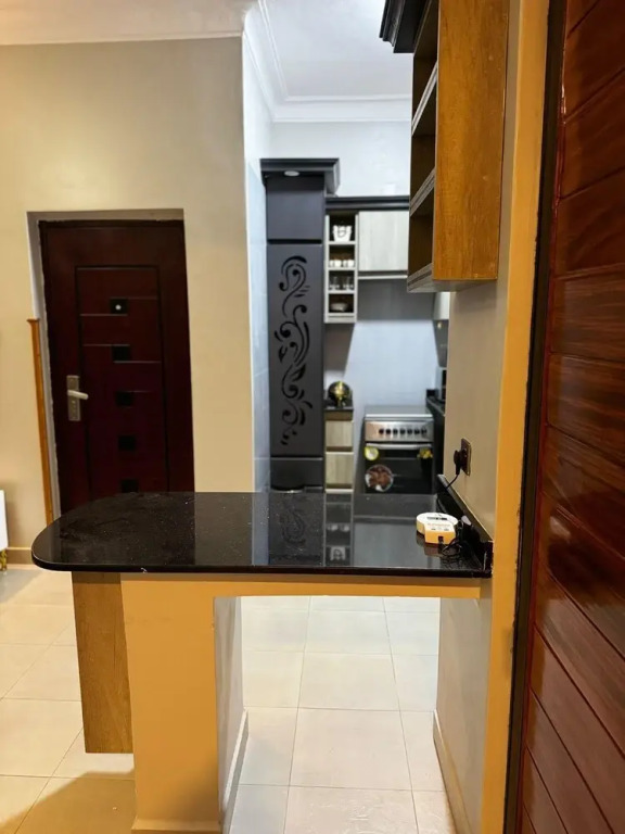 1 Bed-uganda-2people-wifi-closetocity-parking