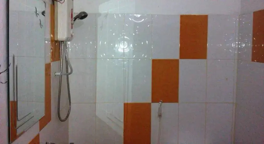 Tha La Ly Guesthouse