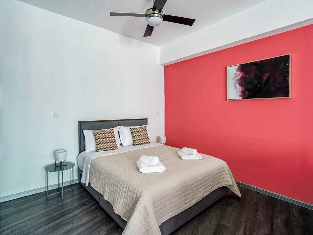 Sanders Center - Lovely Studio Apartment