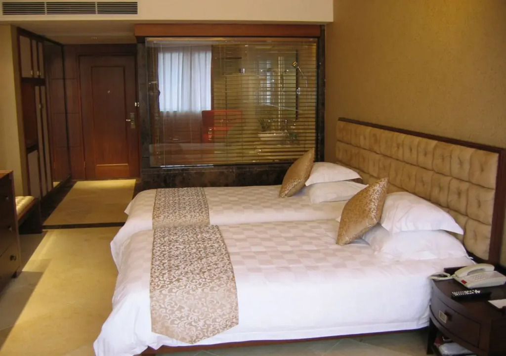 Zhongshan Hot Spring Resort
