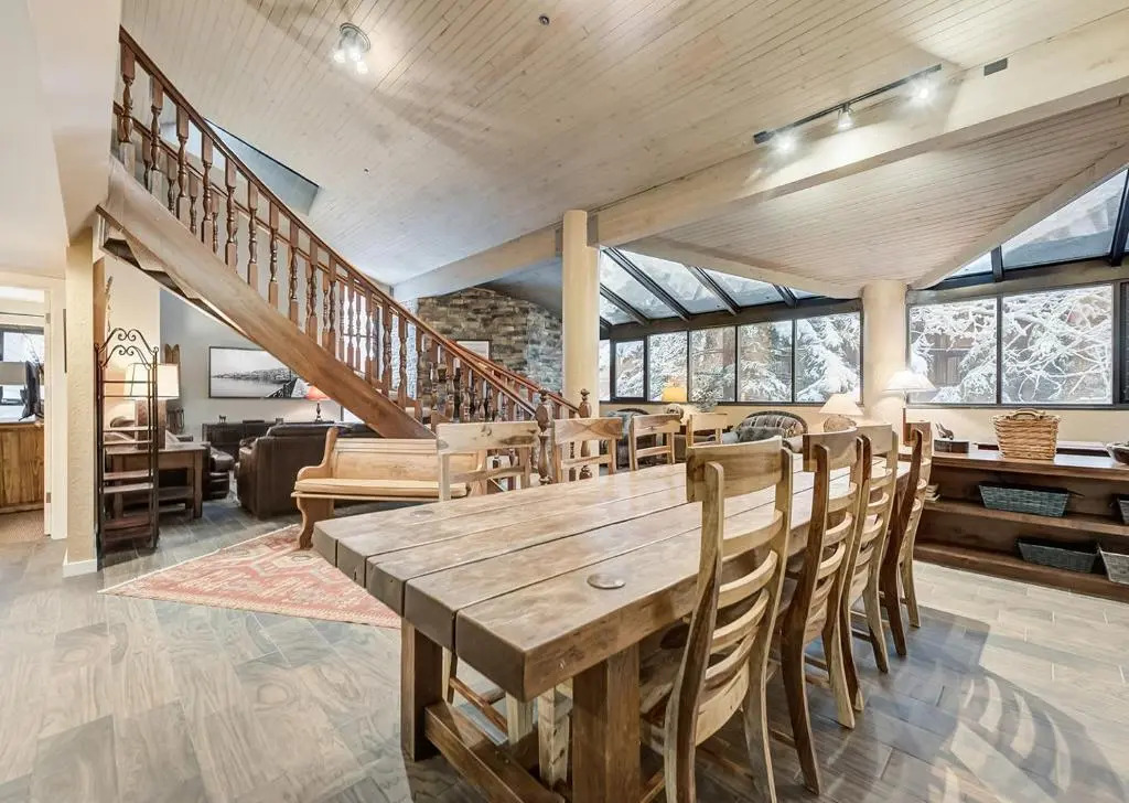 Silver King by All Seasons Resort Lodging