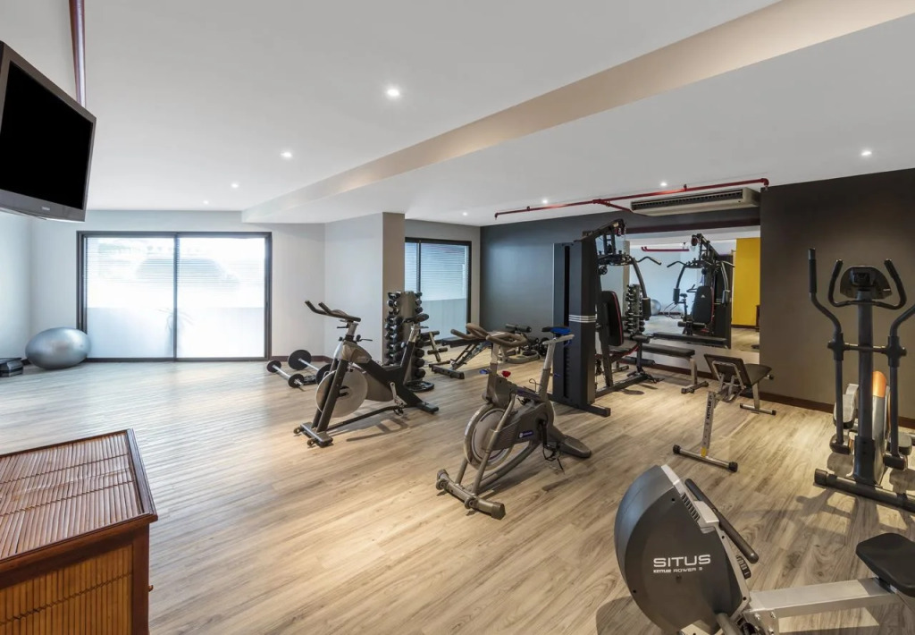 Ramada Hotel & Suites by Wyndham Noumea