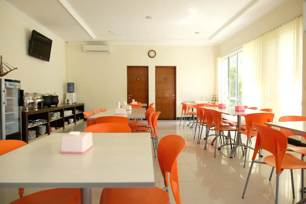 OYO 1616 Hotel Central City 2