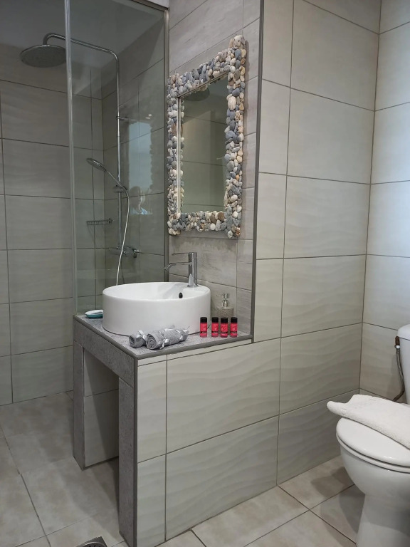 Core Luxury Suites