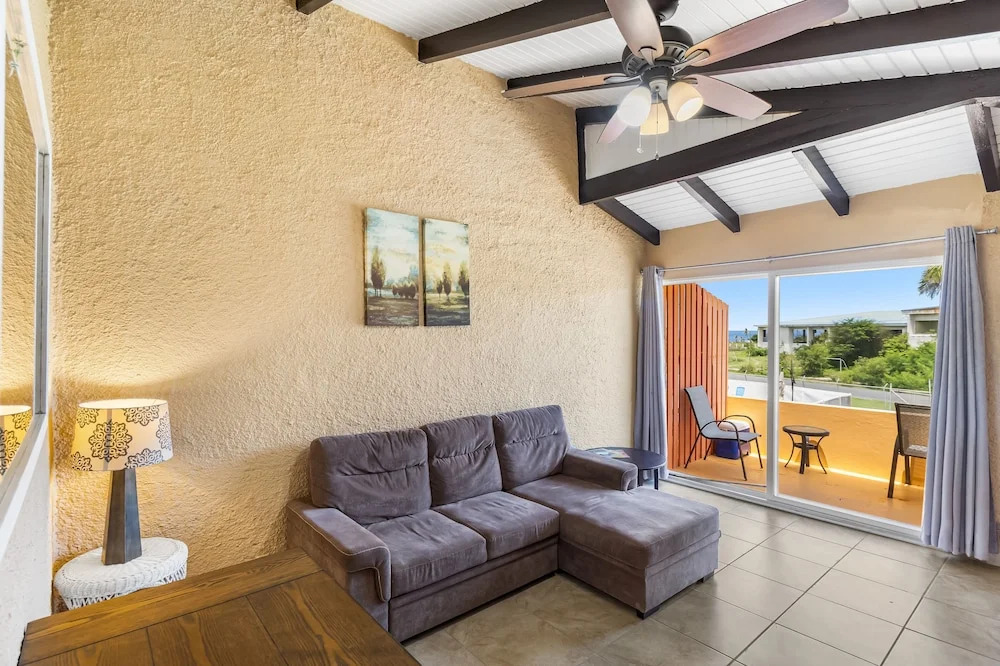 Caribbean View Your Way 1 Bedroom Condo by RedAwning