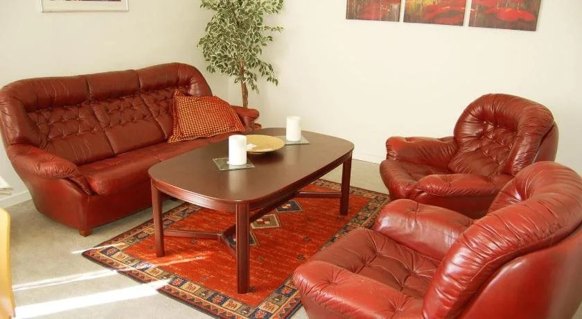 Golden Work Hostel