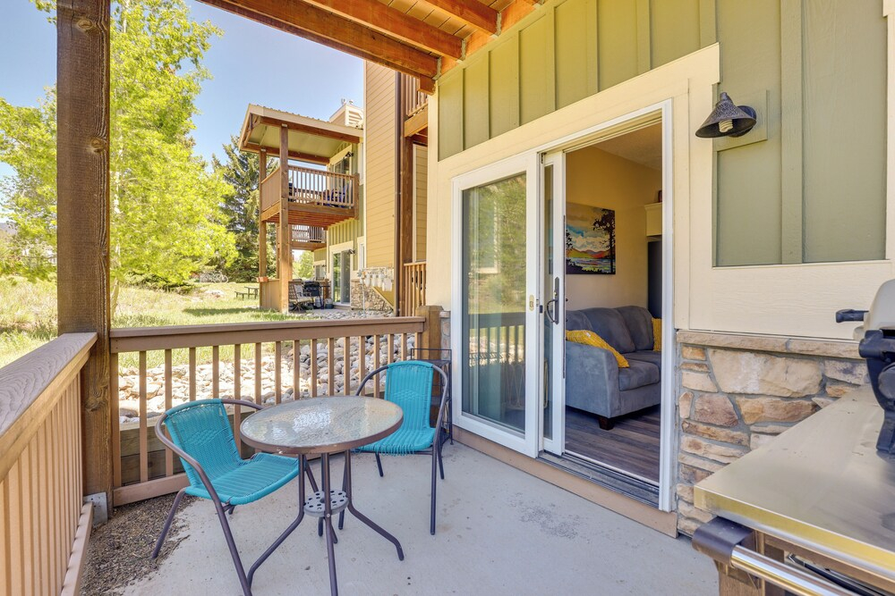 Ski Getaway! Mtn-view Condo Near Keystone Resort