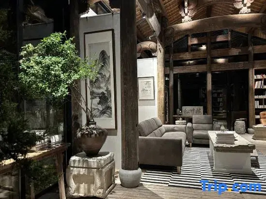 Pingyuan Mountain House Boutique B&B