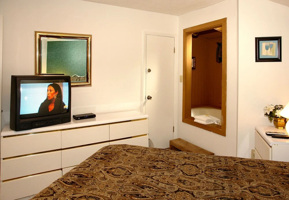 Sleeping Beauty 511 - Two Bedroom Cabin