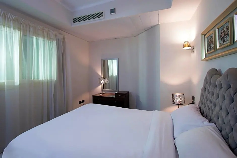Royal Beach Serviced Apartments