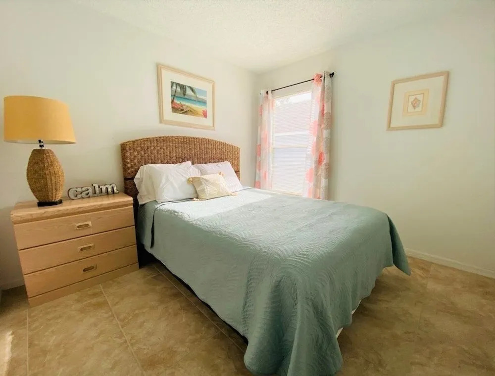 Southern Comfort Home In Southern Dunes Golf! 4 Bedroom Home by RedAwning