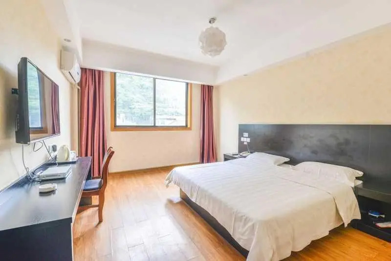 City 118 Hotel (Guilin Guanyinge)
