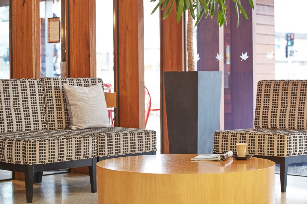 Dandenong Central Apartments Official