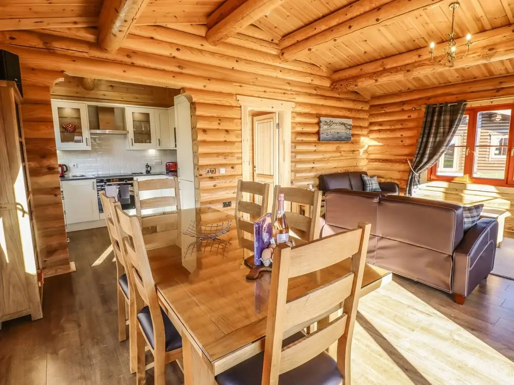 Holly Lodge