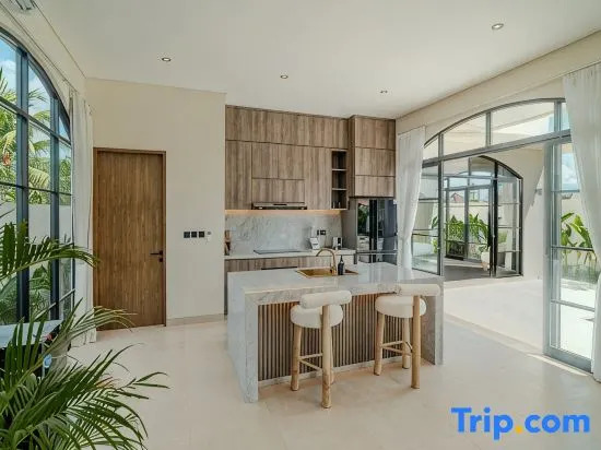 Le Mansion Villa: 4 BR brand new villa in Seseh  - A Luxury Private Villa By Balinest Villas