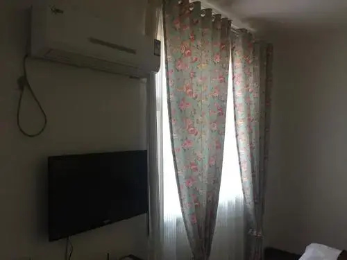 Xian Xiangyang Airport Mengzhilan Hotel