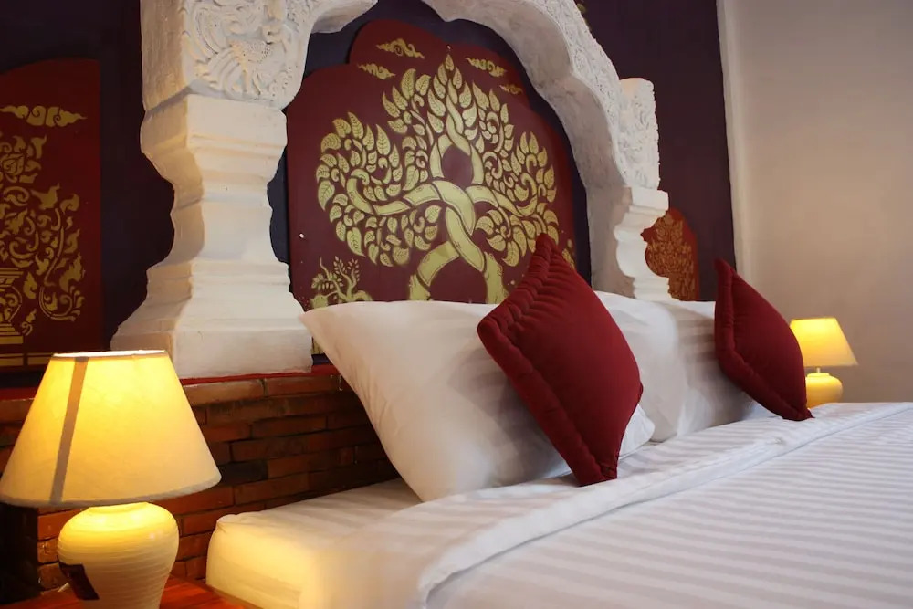 Phiphu Art and Gallery Boutique Sukhothai